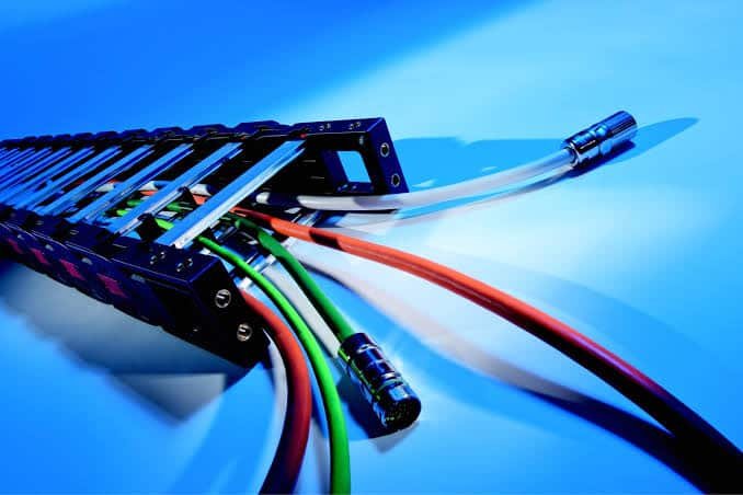 Best Practices for Installing Cables in Drag Chains to Maximize Service Life