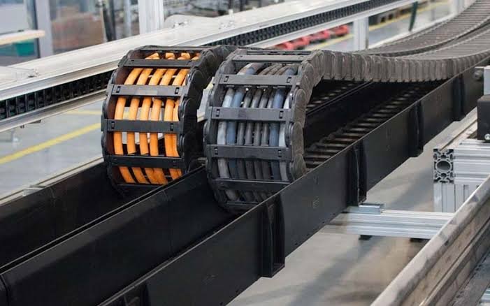 Industrial Drag Chain Cable Carrier System for Automated Machinery